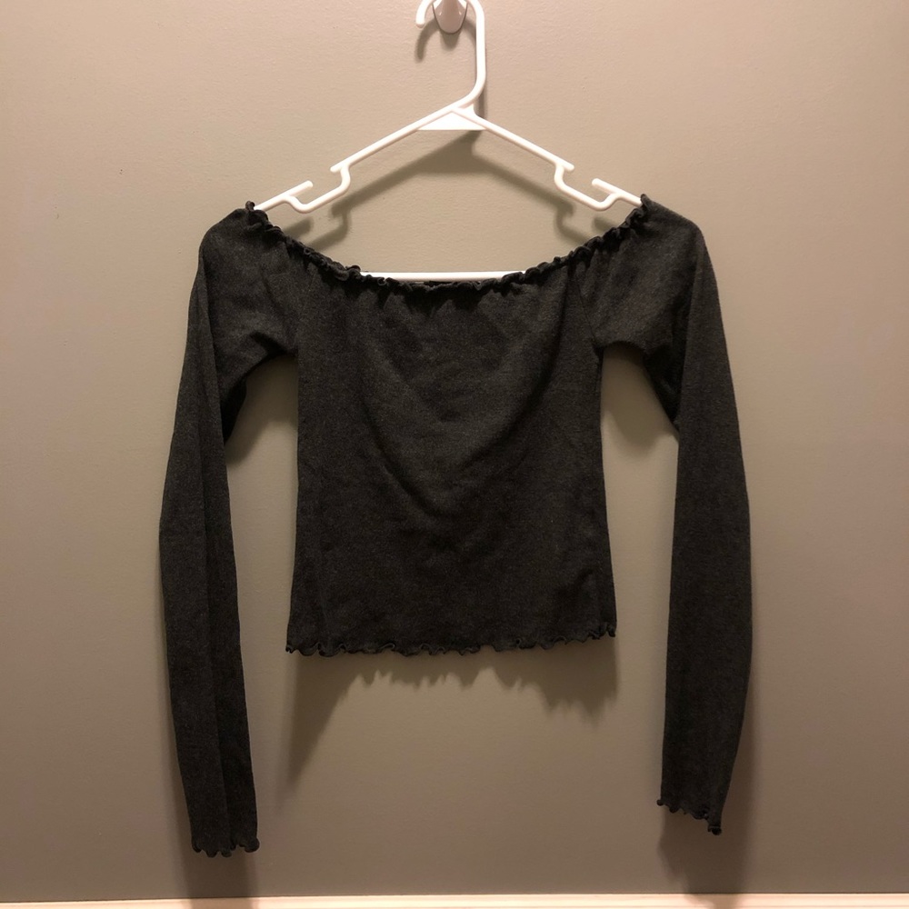 Long sleeve crop top
